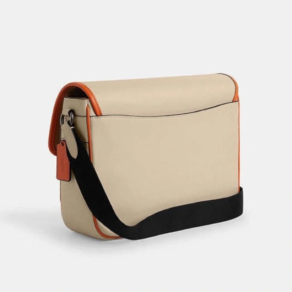 NWT！COACH RACER MESSENGER IN COLORBLOCK SIGNATURE（COACH CAJ79）holiday gift
